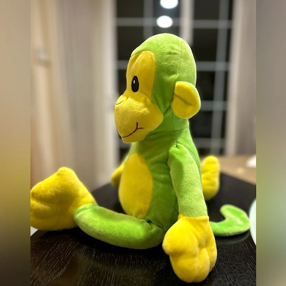 EUC Big T Toys plush stuffed animal Monkey green and yellow 10”
